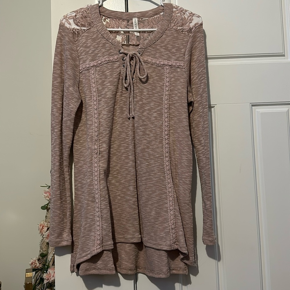 Mia & Tess long sleeve!